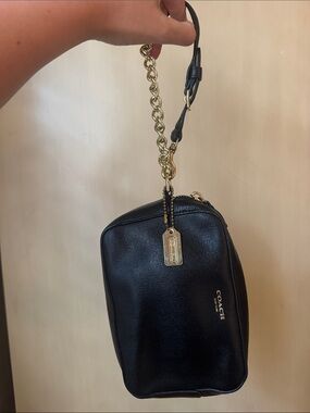 Coach Black Leather Wristlet Crossbody Bag with Gold Hardware